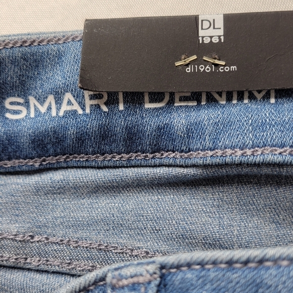 DL1961 Emma Power Legging Jeans Size 31 33X29 Blue Skinny Smart Denim New - Picture 8 of 16
